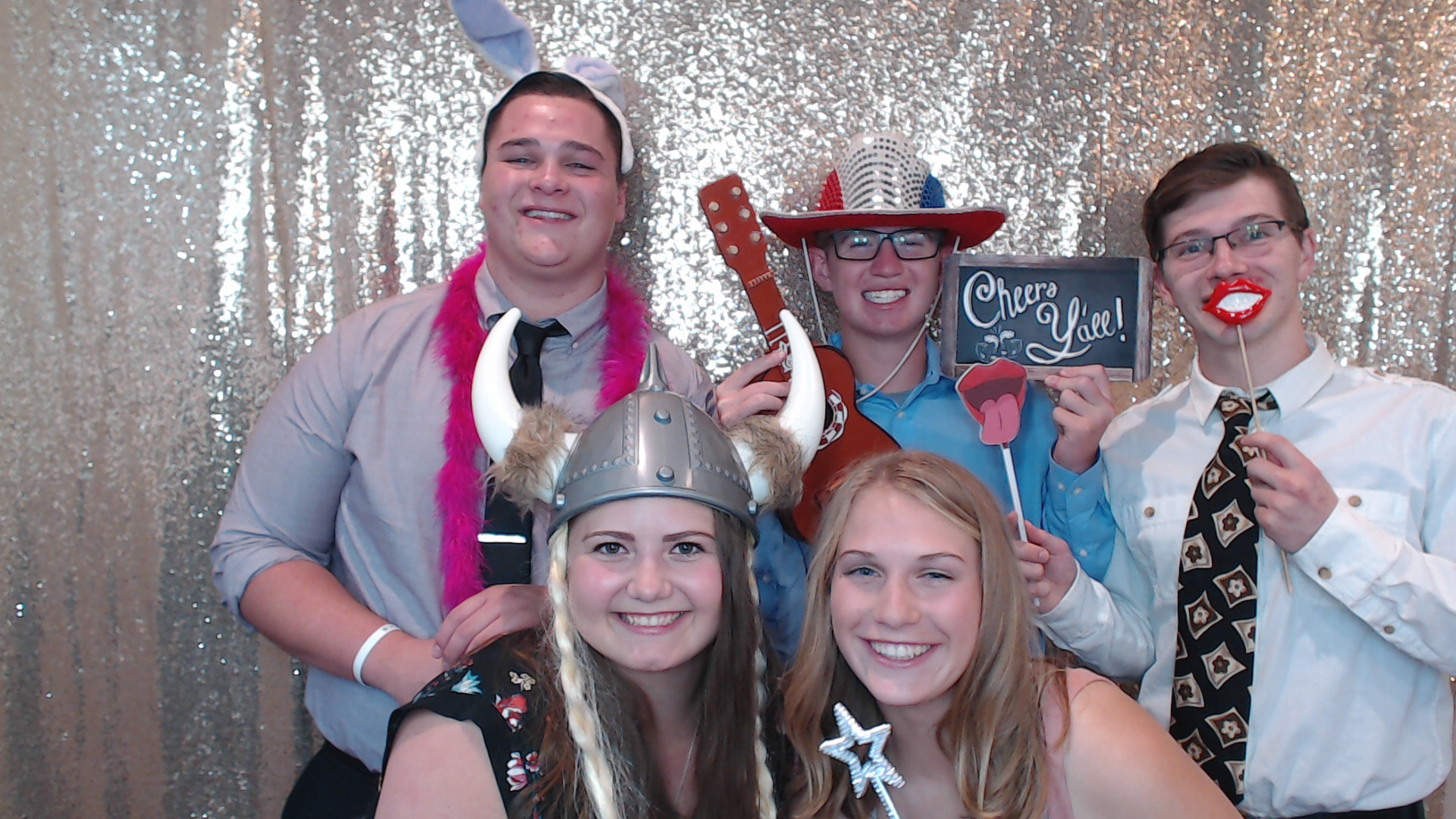 Jorden and Benjamin are getting hitched | View more photos from the event at gallery.photoboothbillings.com/u/PhotoBoothBillings/Jorden-and-Benjamin-are-getting-hitched